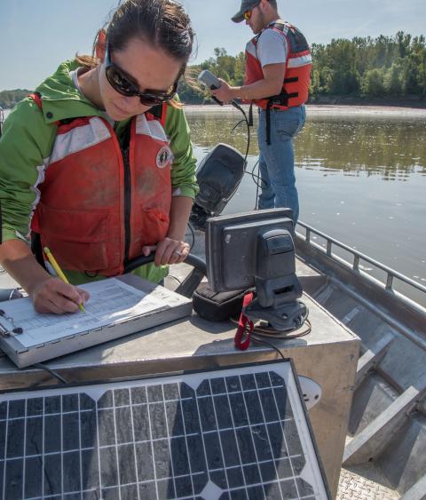 USGS scientists document water quality testing
