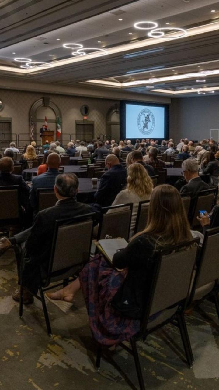 Crowd at the North American plenary session